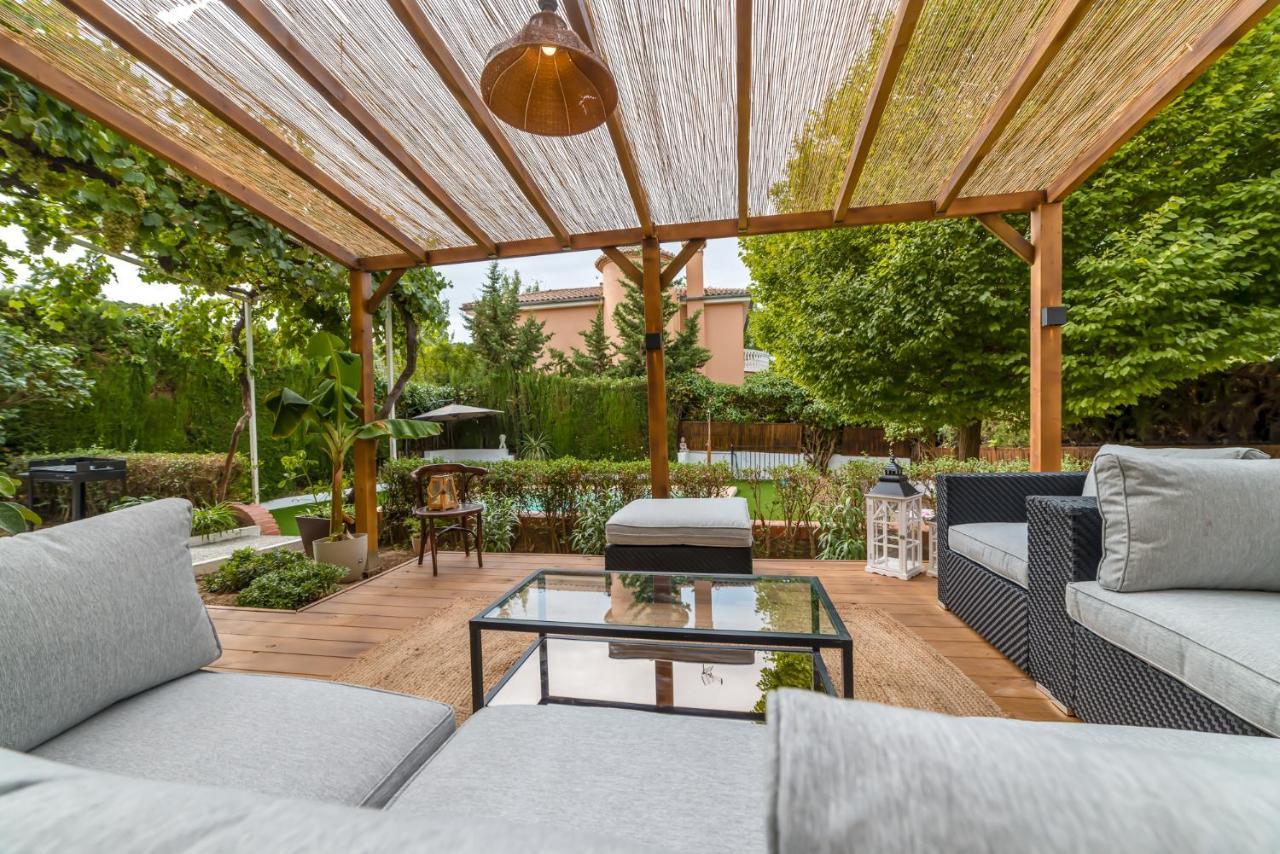 Chalet Con Piscina En Entorno Idilico La Zubia  Bagian luar foto